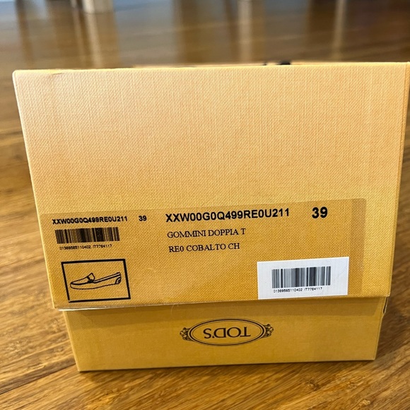 TOD’S CITY GOMMINO DRIVING SHOES IN SUEDE - light grayish taupe color size 39 - Picture 4 of 16